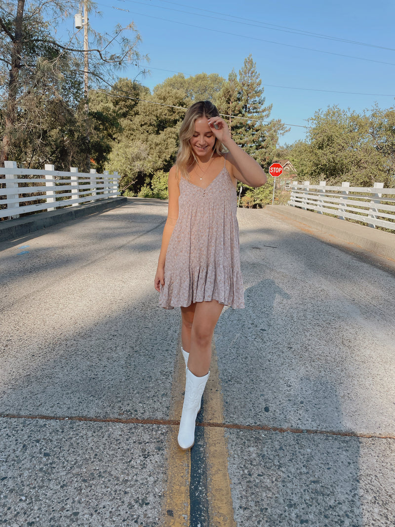 Nashville Nights White Western Boots